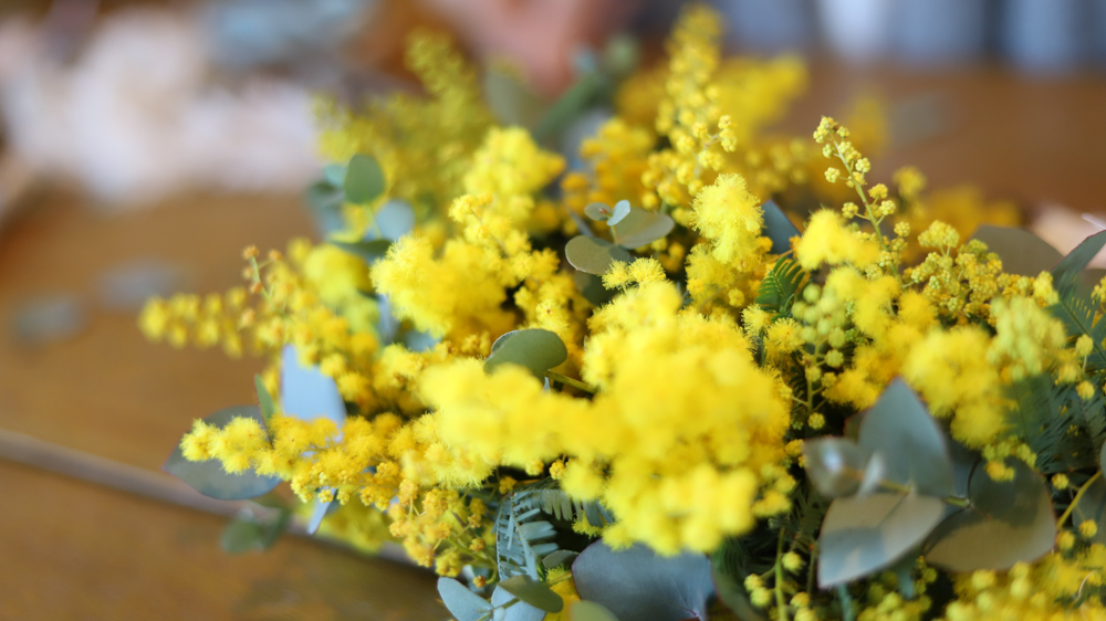 花と暮らす 3月8日は ミモザの日 おすむび 遠鉄の住まいと暮らしの総合メディア